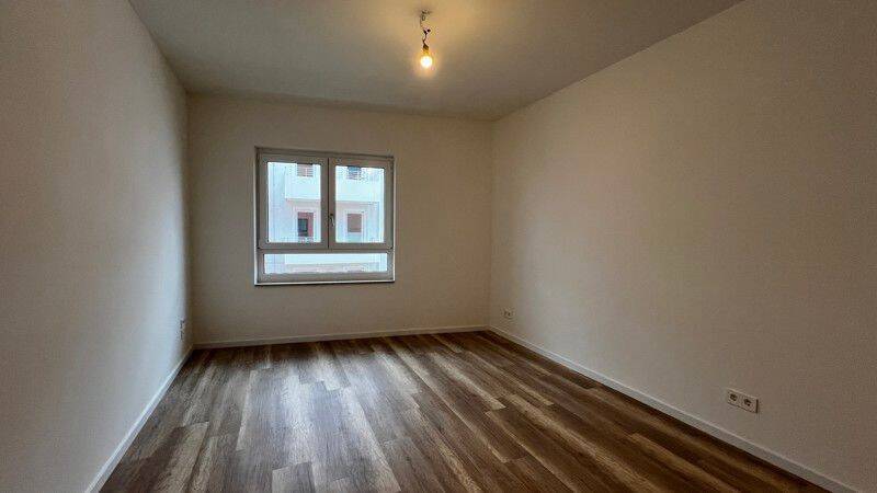 Mehrere Erstbezüge! 3-Zimmer-Wohnung mit Balkon - Photo 1