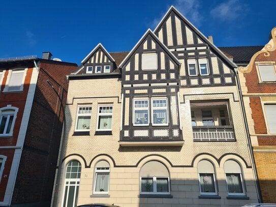 Ahlener Innenstadt, ein sehr gepflegtes, renoviertes 3-Familienhaus mit Garten.