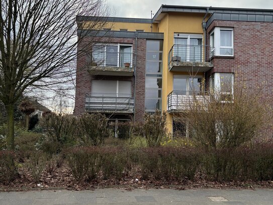 Seniorengerechte Erdgeschoss -Wohnung mit kleiner Terrasse und Betreuungsangebot