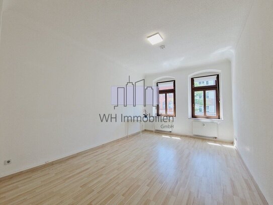 Einziehen und 1 Kaltmiete sparen! 1 Zimmer-Wohnung mit Balkon in Chemnitz / Hilbersdorf.