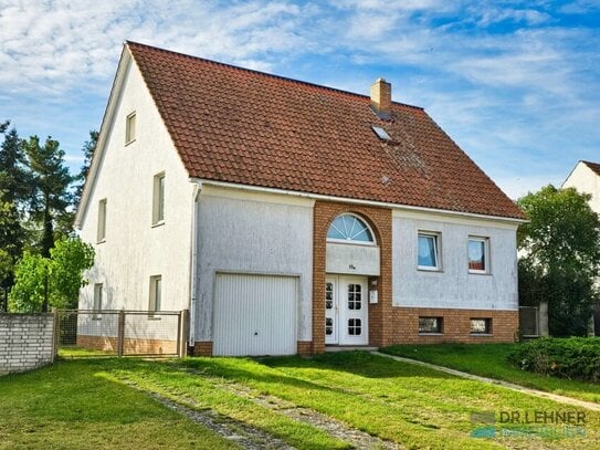 Dr. Lehner Immobilien NB - Komfortables Architektenhaus im Nahbereich von Brandenburg a.d. Havel