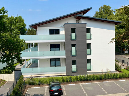 Exklusive Wohnung, BJ. 2023, XL-Balkon, Aufzug & Tiefgarage; Villenviertel in Iserlohn, zu vermieten