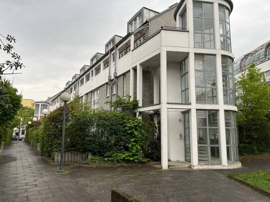 Maisonette-Wohnung mit Balkon mit Balkon