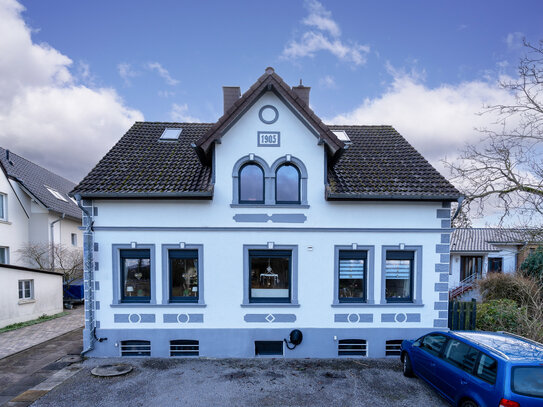 Freistehendes Einfamilienhaus anno 1905 mit tollem Garten