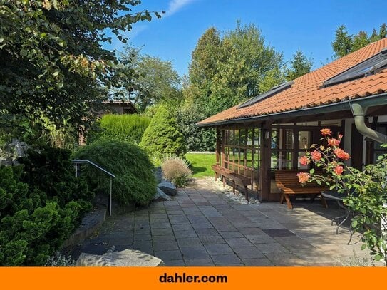 DAHLER - Familienfreundliches Landhaus in friedlicher Gartenidylle