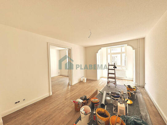 Frisch renovierte, moderne Altbau- 4 Zimmer- Wohnung im Stadtzentrum