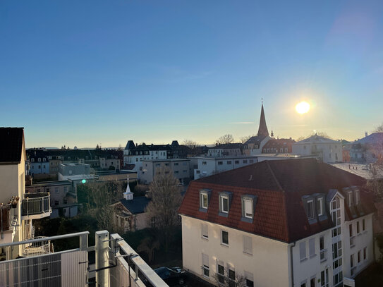 3-Zimmer Dachgeschosswohnung mit Balkon unweit der Elbe in Dresden-Pieschen