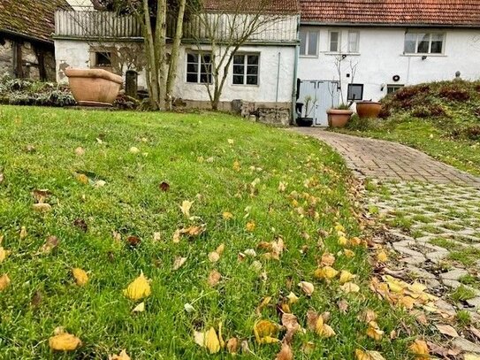 *** BAUPLATZ FÜR FREISTEHENDES EINFAMILIENHAUS IN ORTSKERNLAGE ***