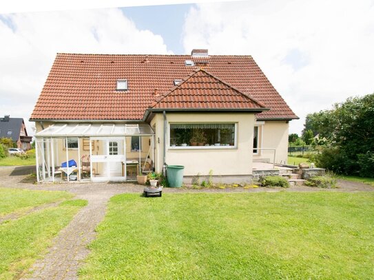 Einfamilienhaus m. 2.726 m² Grundstück in 19071 Brüsewitz