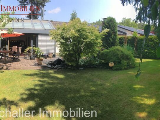 TRAUMHAUS GESUCHT - BUNGALOW - TRAUMGRUNDSTÜCK - WINTERGARTEN IN ZIRNDORF-WEIHERHOF