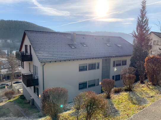 Feine 1-Zimmer-Wohnung mit Balkon und Garage