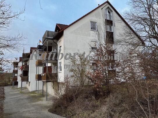 Großzügige 2 Zimmerwohnung mit Balkon, Garage und Stellplatz in RH OT