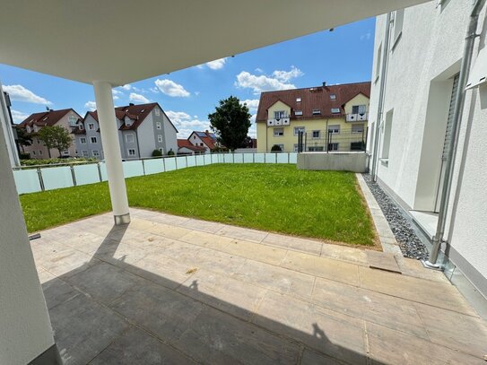 Terrassenwohnung zum Eigenbezug ** Top** großer Garten ** KfW 40 - förderfähig