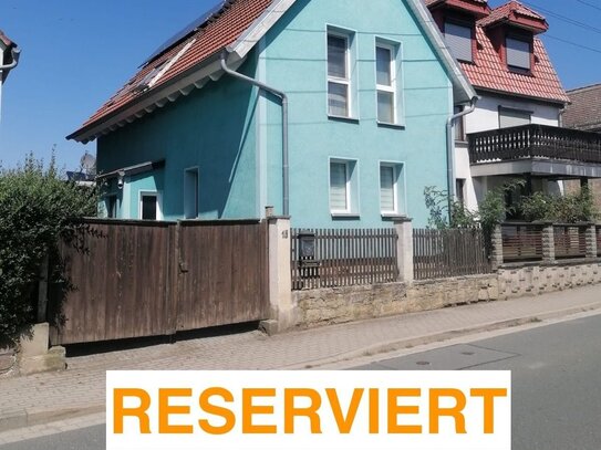 RESERVIERT: Energetisch modernisiertes Einfamilienhaus mit Einliegerwohnung in Schöngleina bei Jena