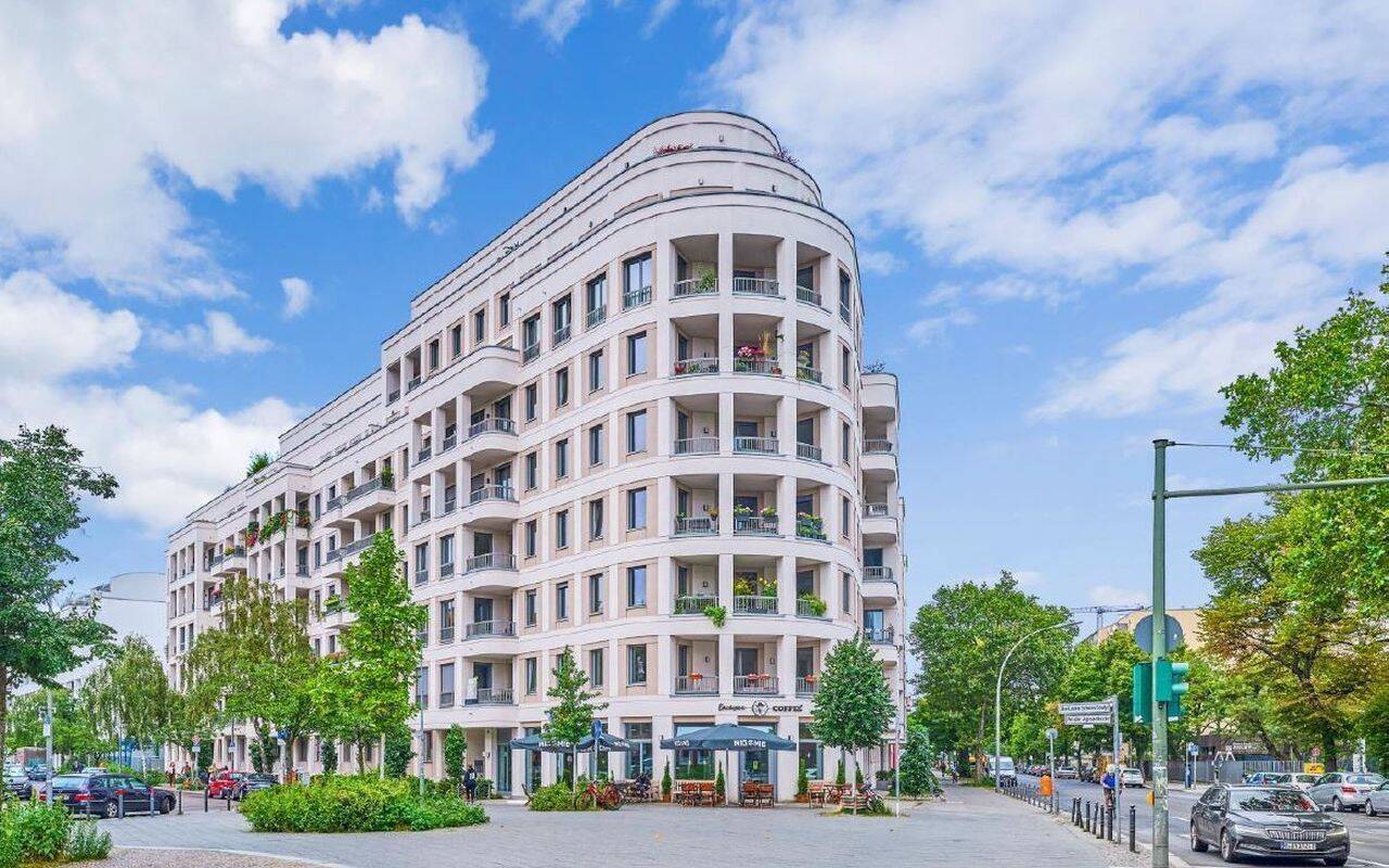EXKLUSIVE PENTHOUSE-WOHNUNG IN BERLIN-SCHÖNEBERG - Photo 1