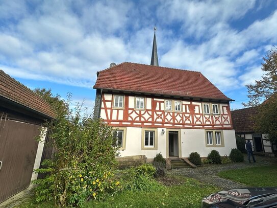 Historisches Fachwerkhaus mit großem Grundstück und vielen Möglichkeiten