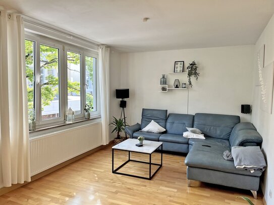 Sehr schöne, helle und moderne 3 Zimmer-Wohnung mit Gäste-WC, Dachterrasse und Garage in Bad Oeynhausen - Innenstadt