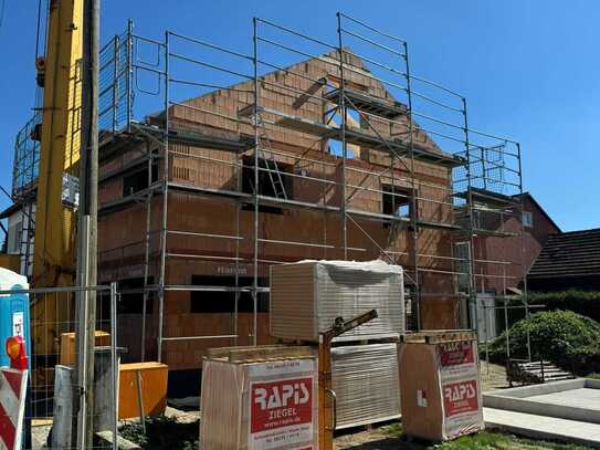 Neubau Doppelhaushälfte in Türkenfeld, 2 Gehminuten zum Bahnhof