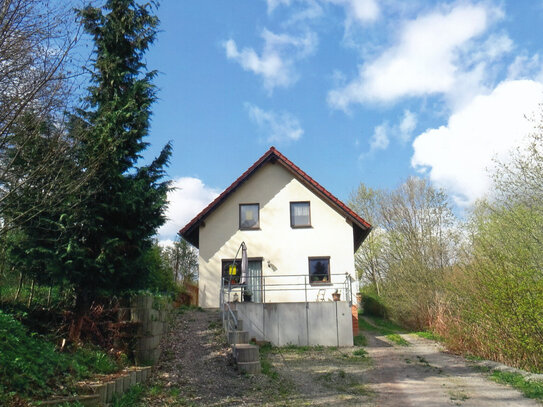 Einfamilienhaus in Steinbach-Hallenberg (Nur mit Gewerbe nutzbar)