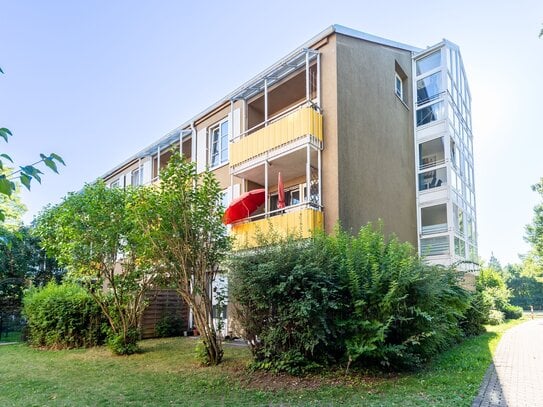 Tolle 2-Zimmmerwohnung mit Balkon umgeben von Grün in Perlach/München