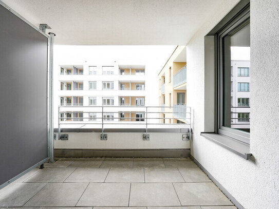 Wohnen im schönen Trio: 1,5-Zi-Wo. auf 54m² mit Loggia + tollen Ausblick! Ab 65+ (mind. 1er d. Mieter)