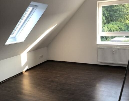 Gemütliche 2 Zimmer mit Deisterblick