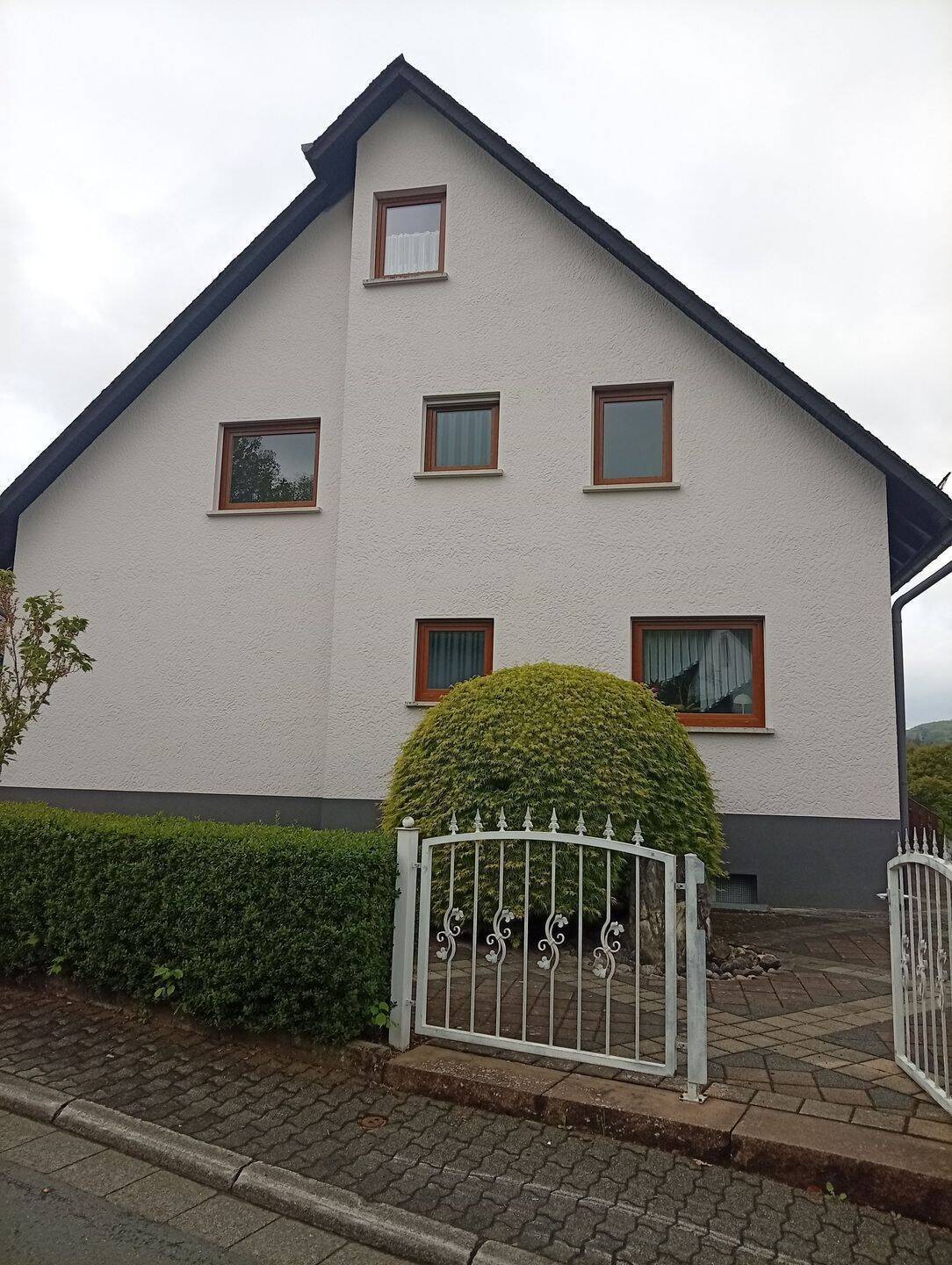                                                               Ger&auml;umige 5-Zimmer-Wohnung in Haiger-Niederro&szlig;bach mit Balkon                                                       in Haiger (Lahn-Dill-Kreis)