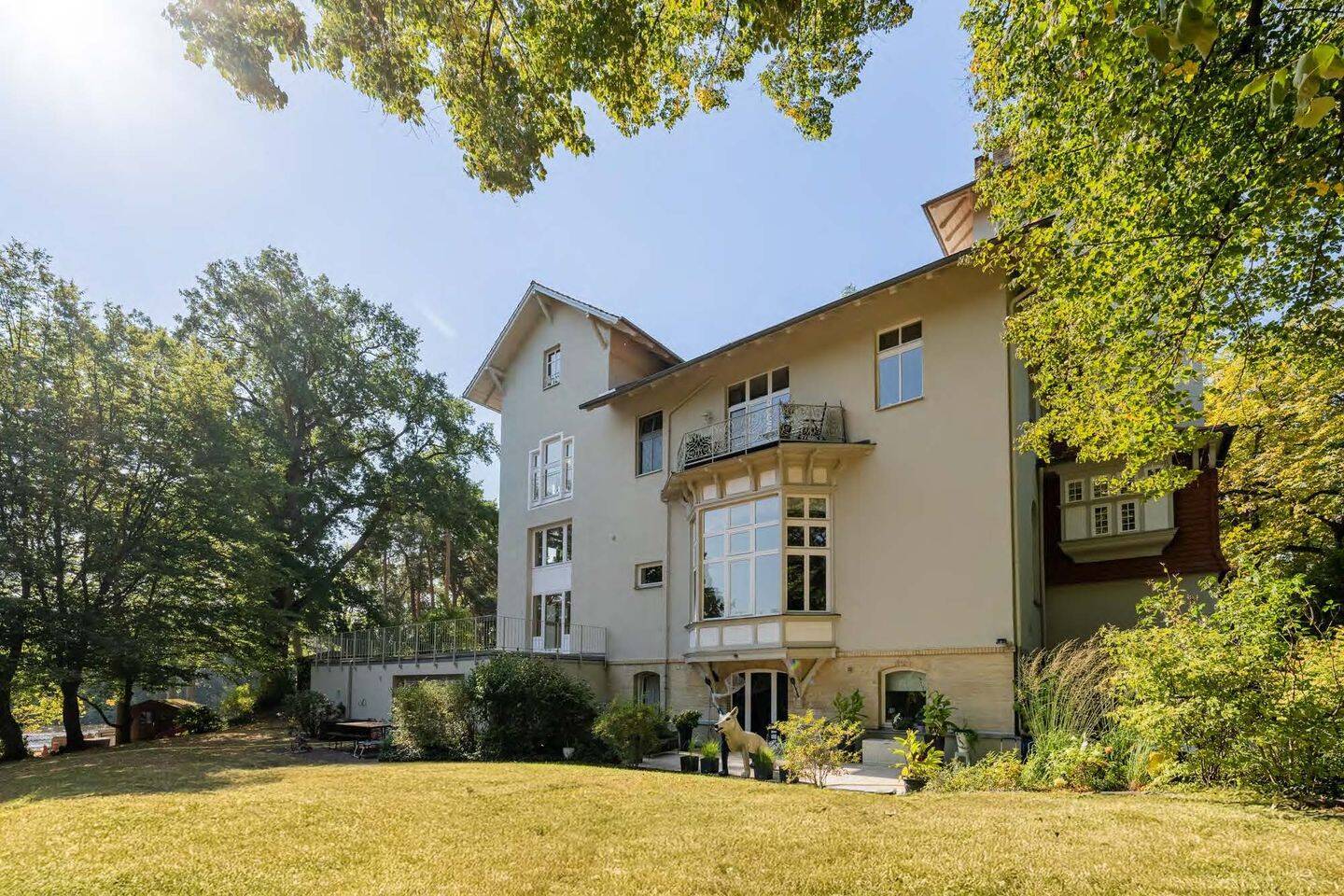 Beletage mit Wasserblick und Bootsliegeplatz — provisionsfrei - Foto 1