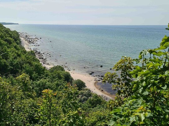 Eigen- oder Feriennutzung: Einzigartiges Grundstück in Lohme auf Rügen!