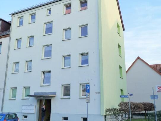 EILENBURG STADT * APARTMENT mit separater KÜCHE - TAGESLICHTBAD... mittendrin, statt nur dabei ;-)