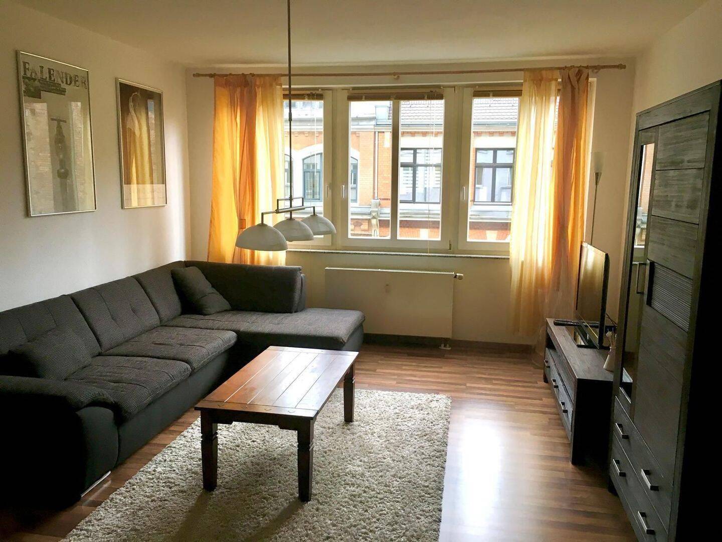 Ruhige 2-Zimmer-Wohnung im Zentrum mit Aufzug, EBK & Innenhof