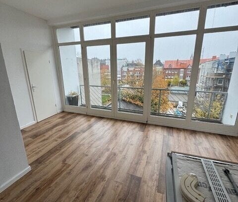 Große und helle 2,5 Zimmer Wohnung direkt im Herzen von Wilhelmshaven!