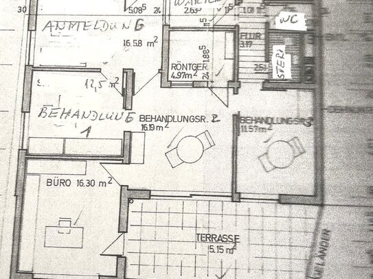 Moderne, TOP Praxisräume (PRAXIS) in erstklassigen Zustand, Komplettausstattung möglich (Hochparterre) in St. Ingbert -…