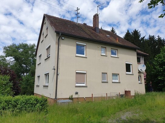 Ruhig gelegenes Zweifamilienhaus in naturverbundener Lage in Marienweiher