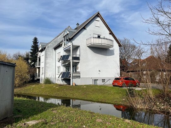 3-Zimmer Erdgeschoss Wohnung mit Balkon, Garage und KFZ-Stellplatz in Kenzingen