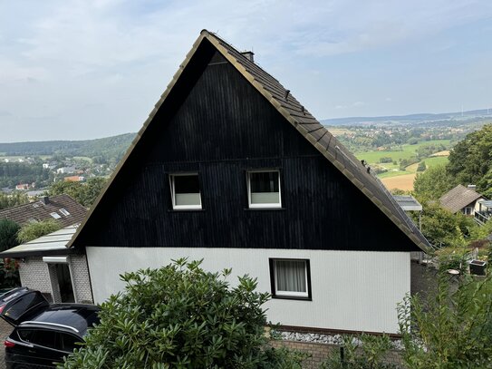 Großes freistehendes Einfamilienhaus - Traumhafte Familienoase in Top-Lage