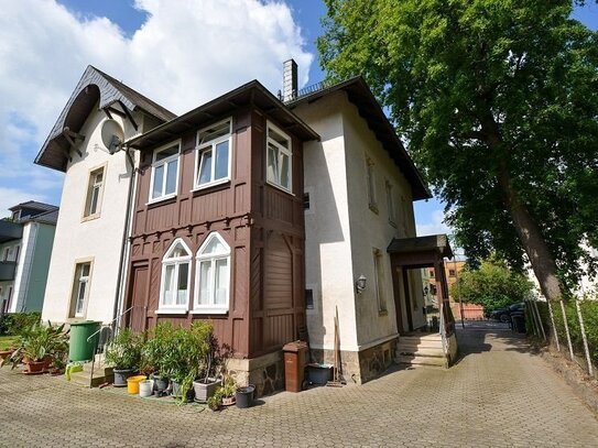 Altbau-Charme in Dresden Cossebaude! Mehrfamilienhaus mit 3 WE in zentraler, ruhiger Lage!