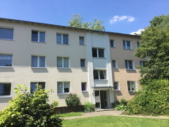 Angebot zum neuen Jahr: interessante 3-Zimmer-Wohnung mit Balkon