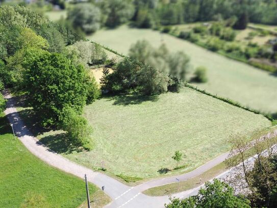 Bebaubarkeit gegeben: Teilerschlossenes Bauland, ruhig gelegen in Groß Miltzow OT Golm