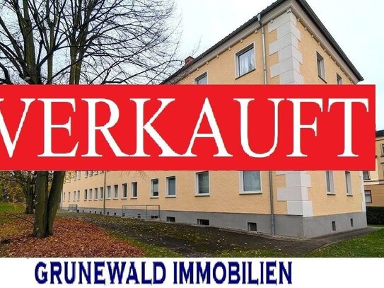 VERKAUFT! Vermietete 2-Raum-Wohnung mit Einbauküche.