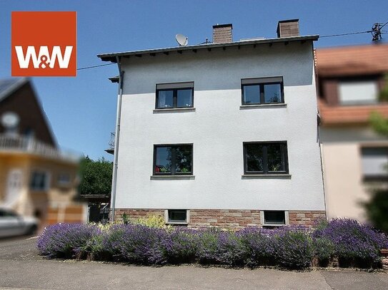 PROVISIONSFREI! Großes Mehrgenerationenhaus mit 8 Zimmern auf 543 m² Grundstück.