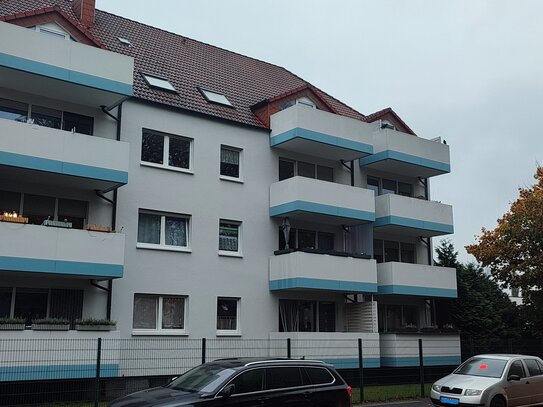 RE-Süd. Sehr gepflegte 78 m² Wohnung mit 3,5 Zimmern