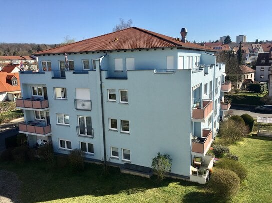 Neu renovierte 3-Zimmer-Wohnung mit Balkon u. Tiefgarage, ab sofort zu vermieten !