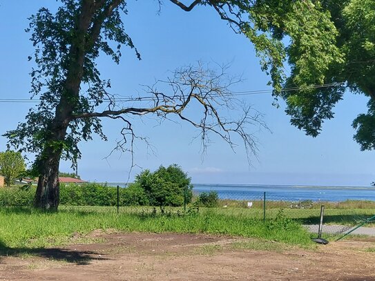 Die Ostsee in Sichtweite! Seltenes Baugrundstück mit Baugenehmigung in Ostseenähe zur Errichtung Ihres Traumhauses