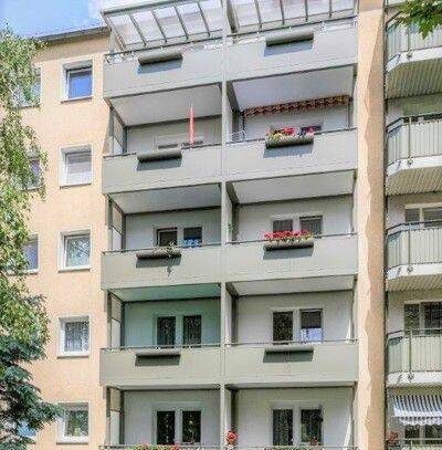 Wohnen im Grünen, traumhafte 2-Zimmer-Wohnung mit Balkon!