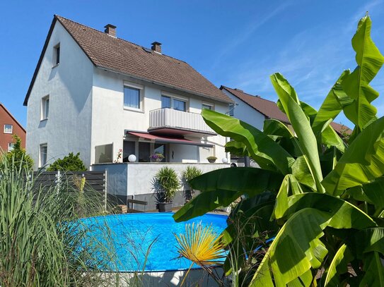 Gepflegtes 1-Familienwohnhaus mit Garage und Pool in schöner, ruhiger Ortslage von Bevern