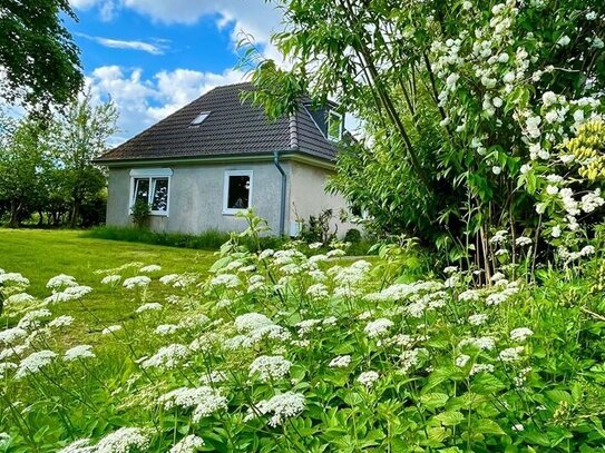 Kleines Haus - große Chance - sichern Sie sich noch in diesem Monat dieses einzugsbereite Haus