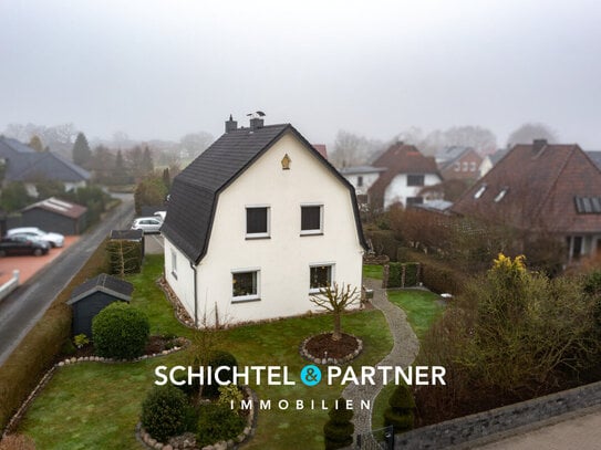 Ganderkesee | Kernsaniertes Zweifamilienhaus mit Garten & Doppelcarport