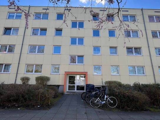 1. Kaltmiete geschenkt! - Hübsche 3-Zimmer-Wohnung mit Küchenzeile und Balkon