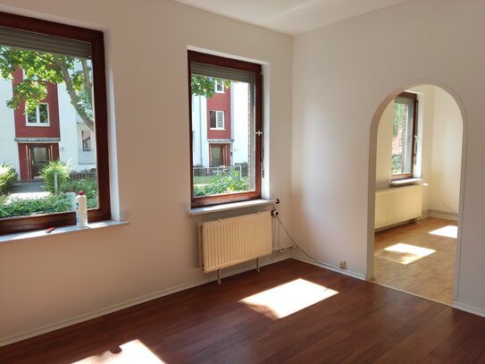 3-Zimmer-Wohnung mit Terrasse und Garten